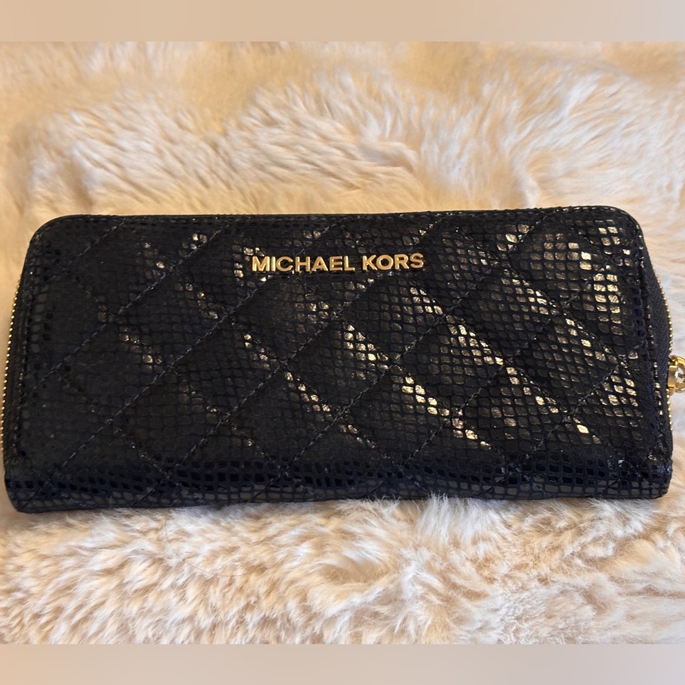 Michael Kors Black Quilted Wallet